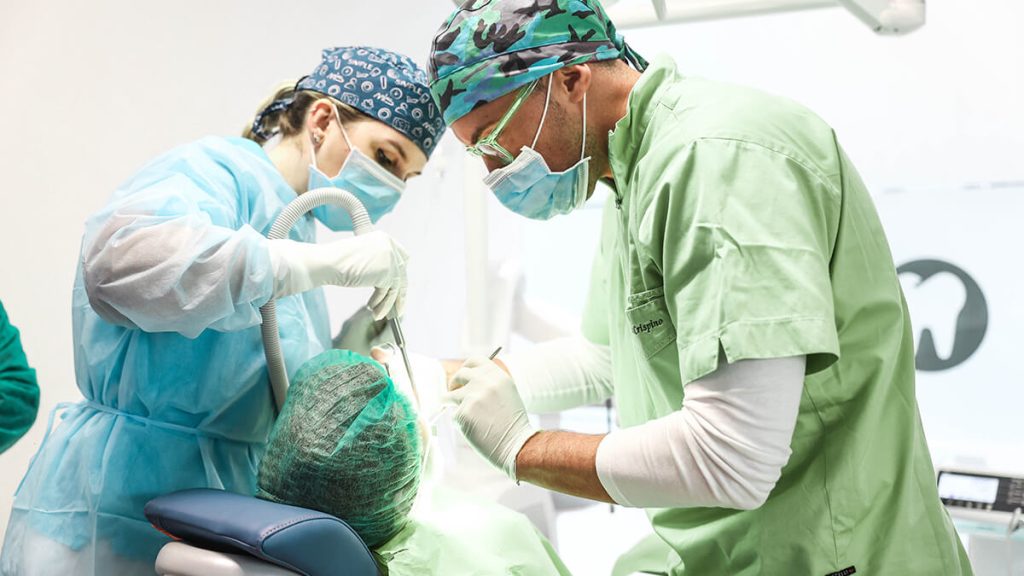 Impianti dentali